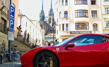 Jaguar Crossover “F-Pace”